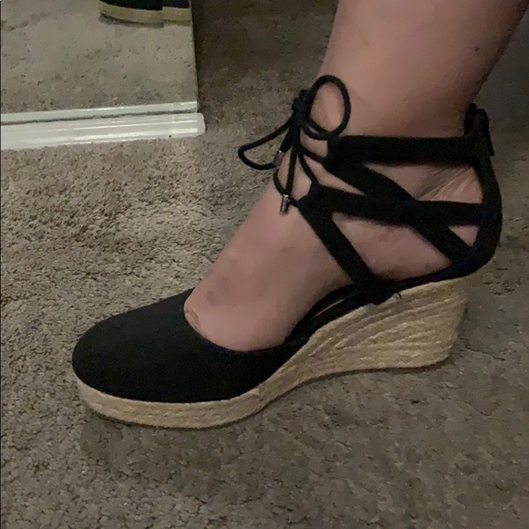 Platform Heels - Picture 2 of 6